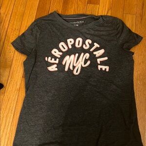 Aéropostale Gray T-Shirt with Pink NYC Logo